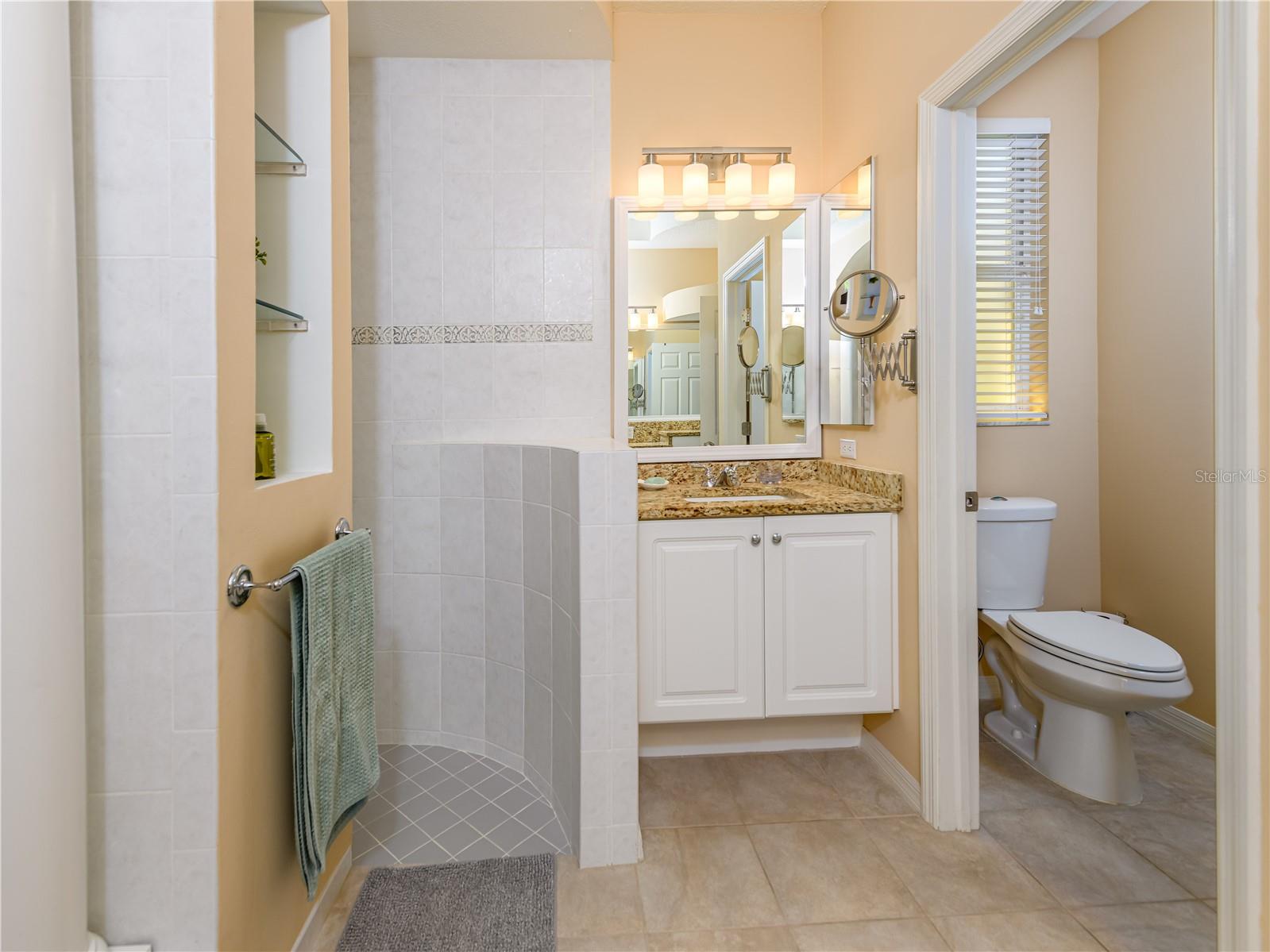 Image 47 of 70 For 17890 Arbor Greene Drive