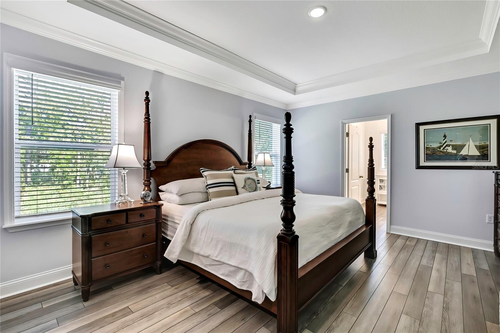 Listing photo id 14 for 6 Pagoda Court E
