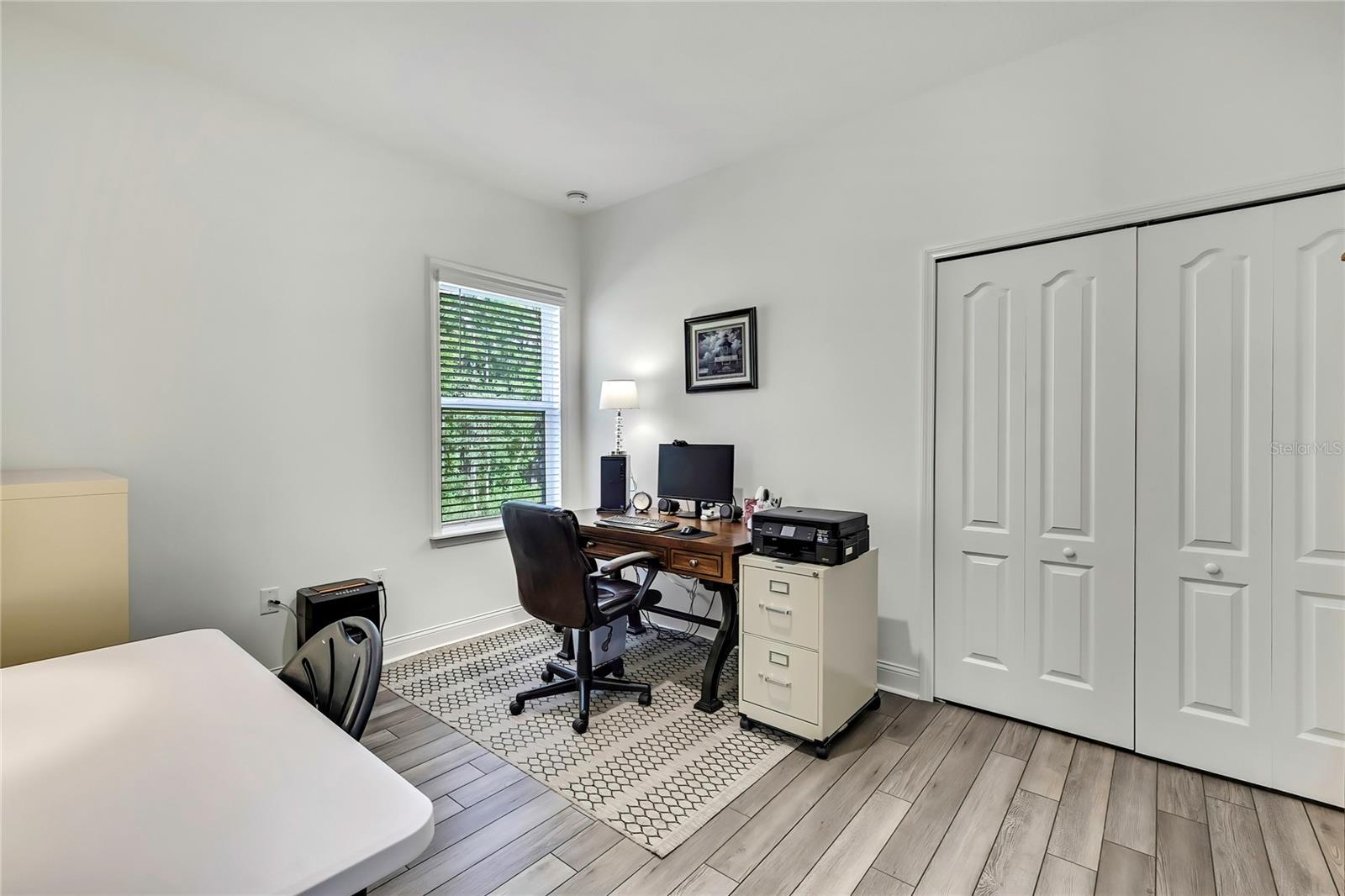 Listing photo id 22 for 6 Pagoda Court E