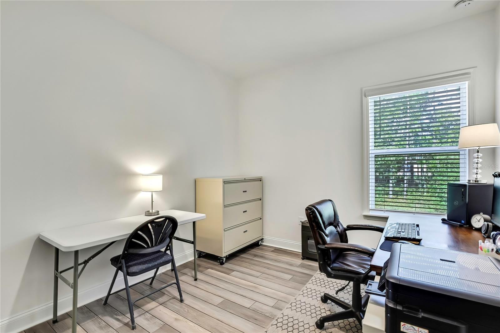 Listing photo id 23 for 6 Pagoda Court E