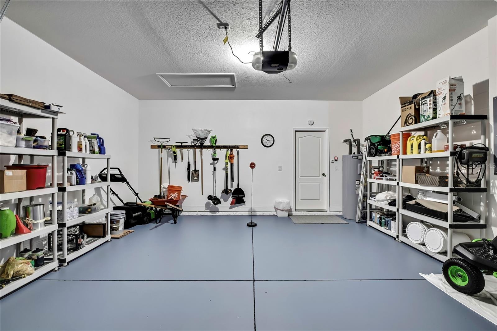 Listing photo id 34 for 6 Pagoda Court E