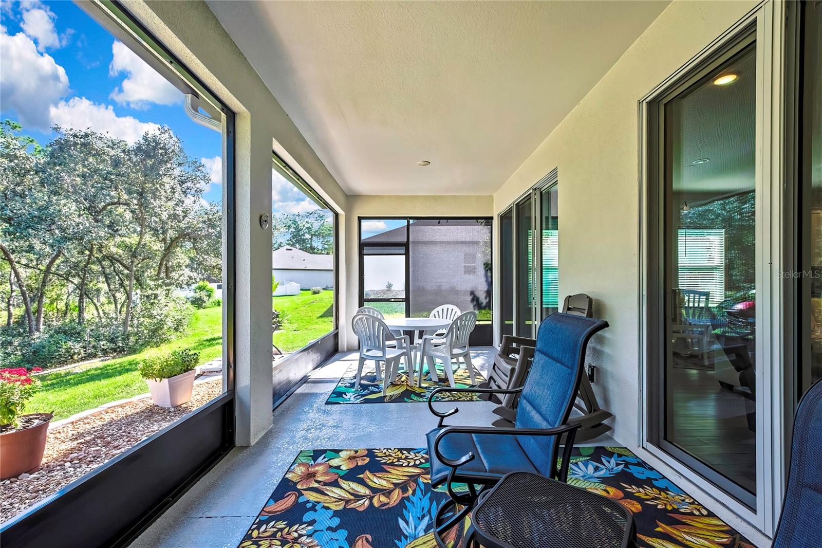 Listing photo id 37 for 6 Pagoda Court E