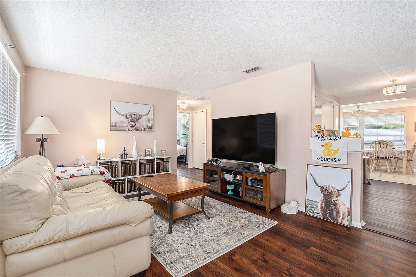 Image 7 of 30 For 6348 Pawling Avenue