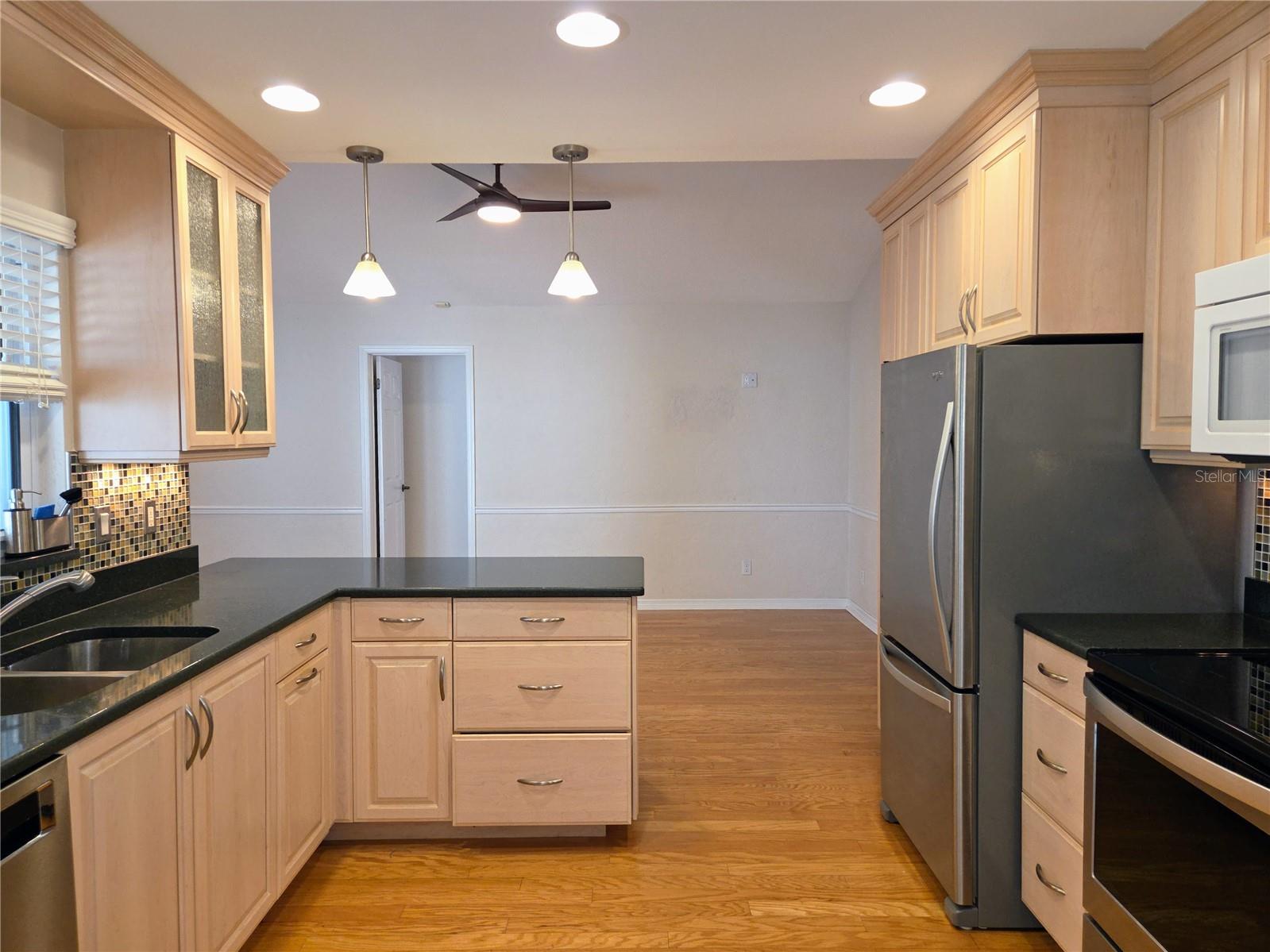 Image 10 of 46 For 9071 Ridge Road