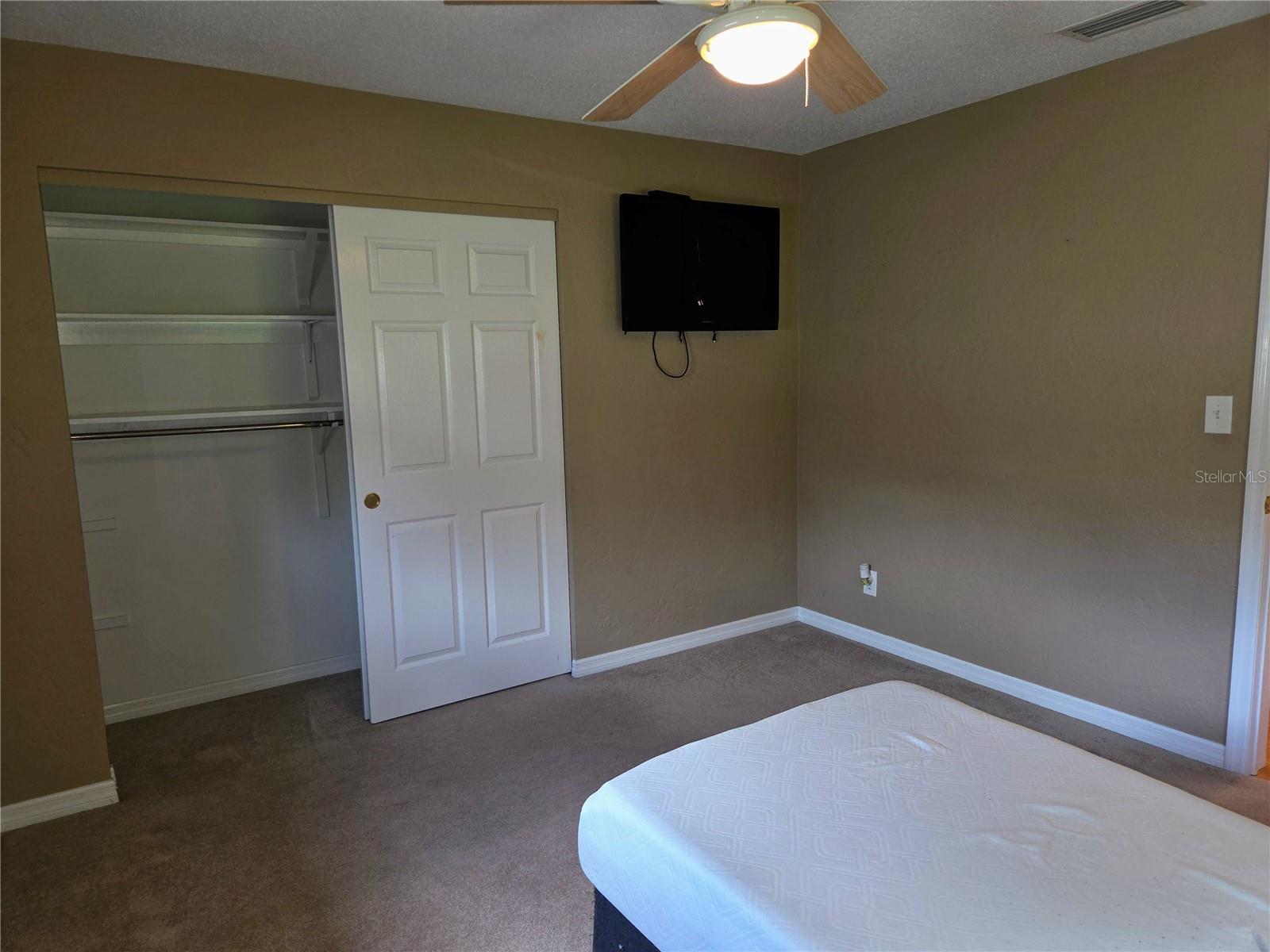 Image 34 of 46 For 9071 Ridge Road