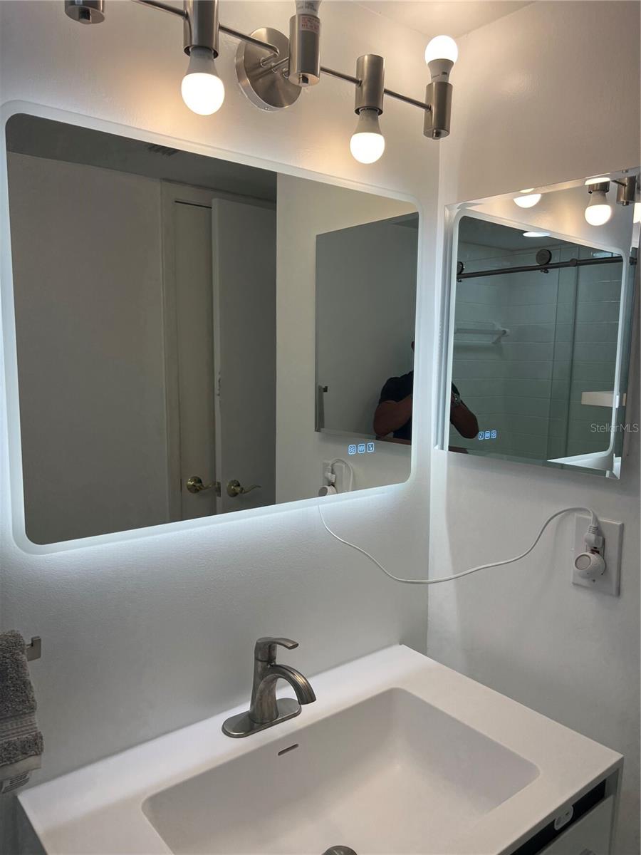Image 11 of 29 For 2400 Winding Creek Boulevard 16-108