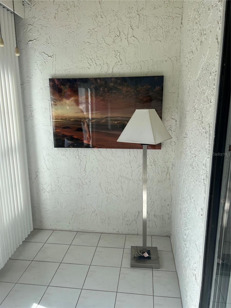 Image 26 of 29 For 2400 Winding Creek Boulevard 16-108