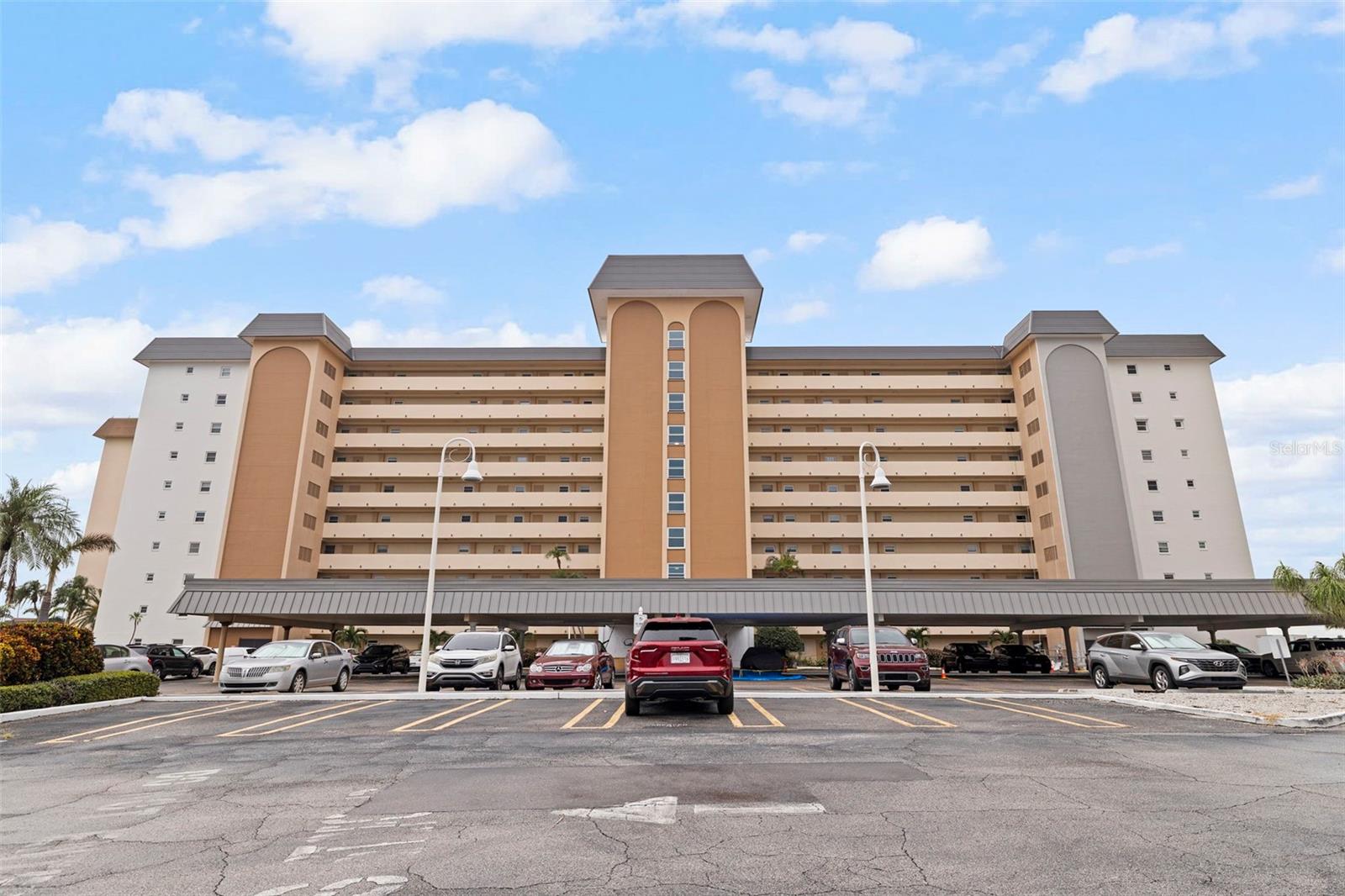 Image 2 of 53 For 5130 Brittany Drive S 807