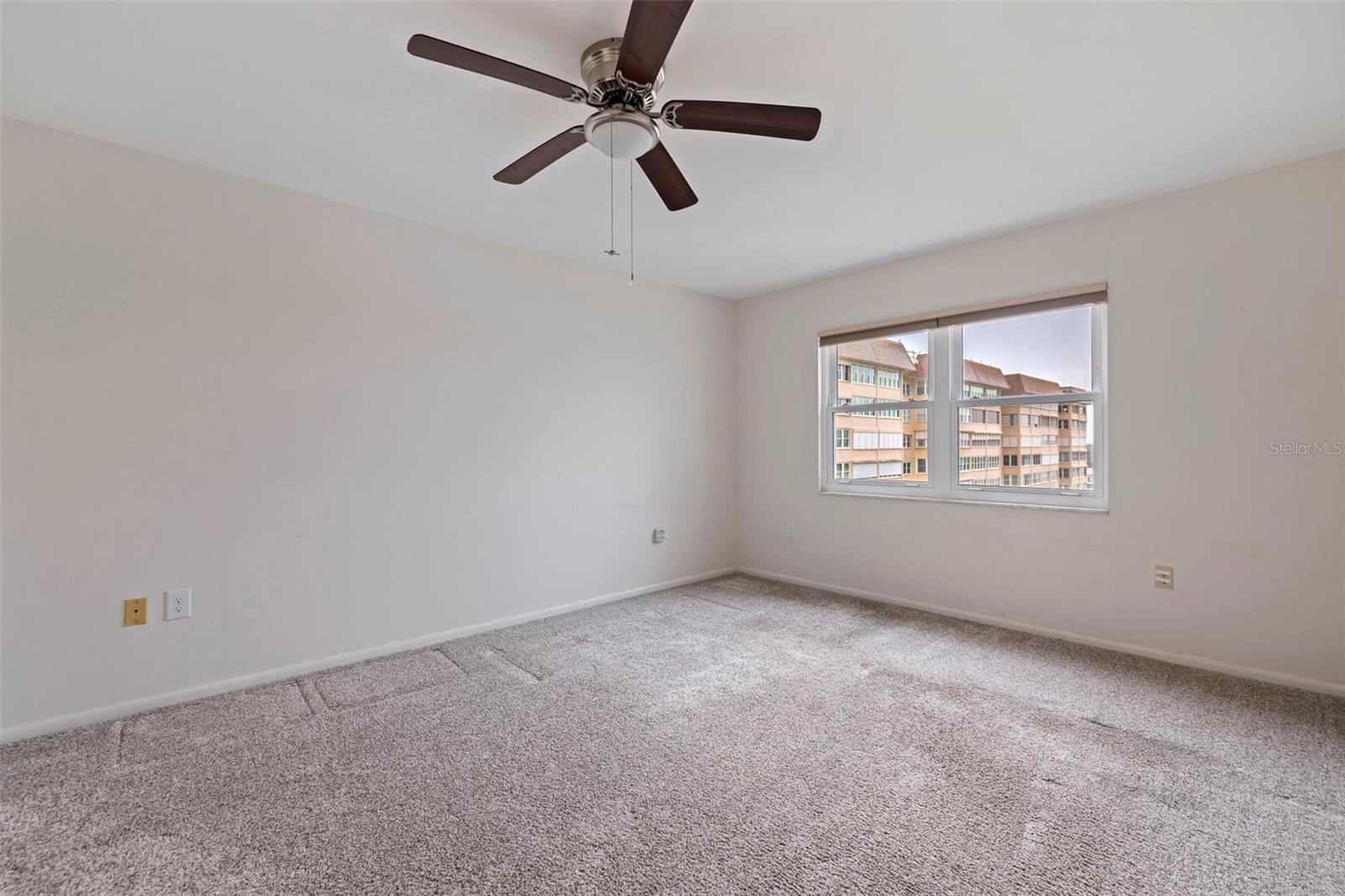 Image 26 of 53 For 5130 Brittany Drive S 807