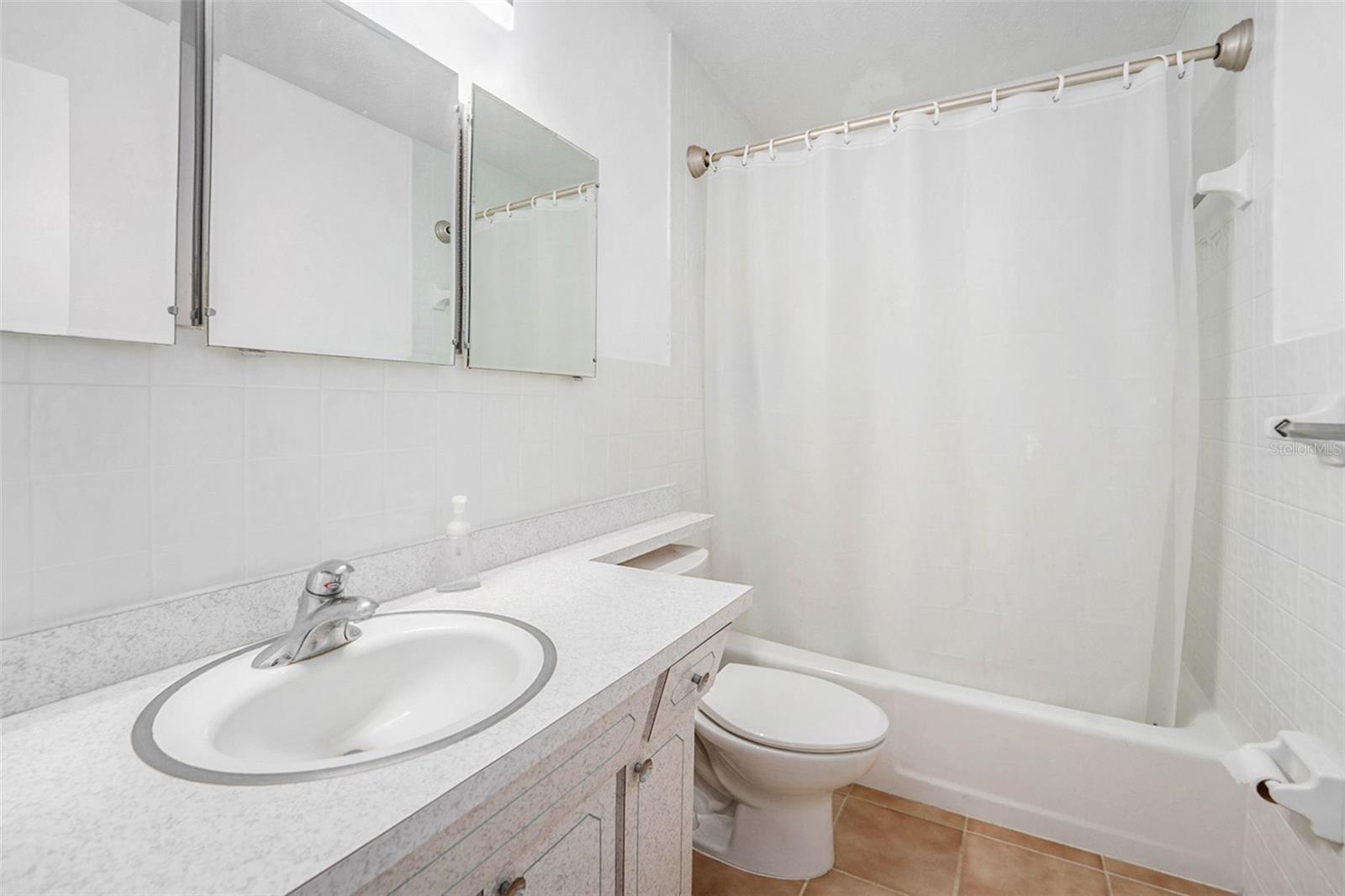 Image 19 of 33 For 4401 56th Street N