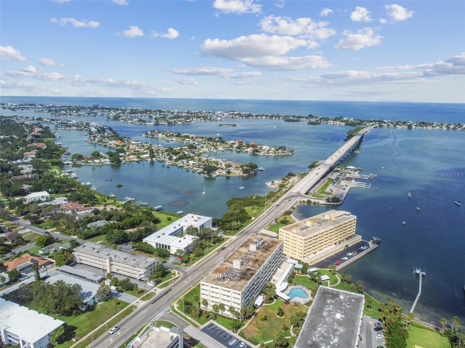 Details for 100 Bluff View Drive 607a, BELLEAIR BLUFFS, FL 33770