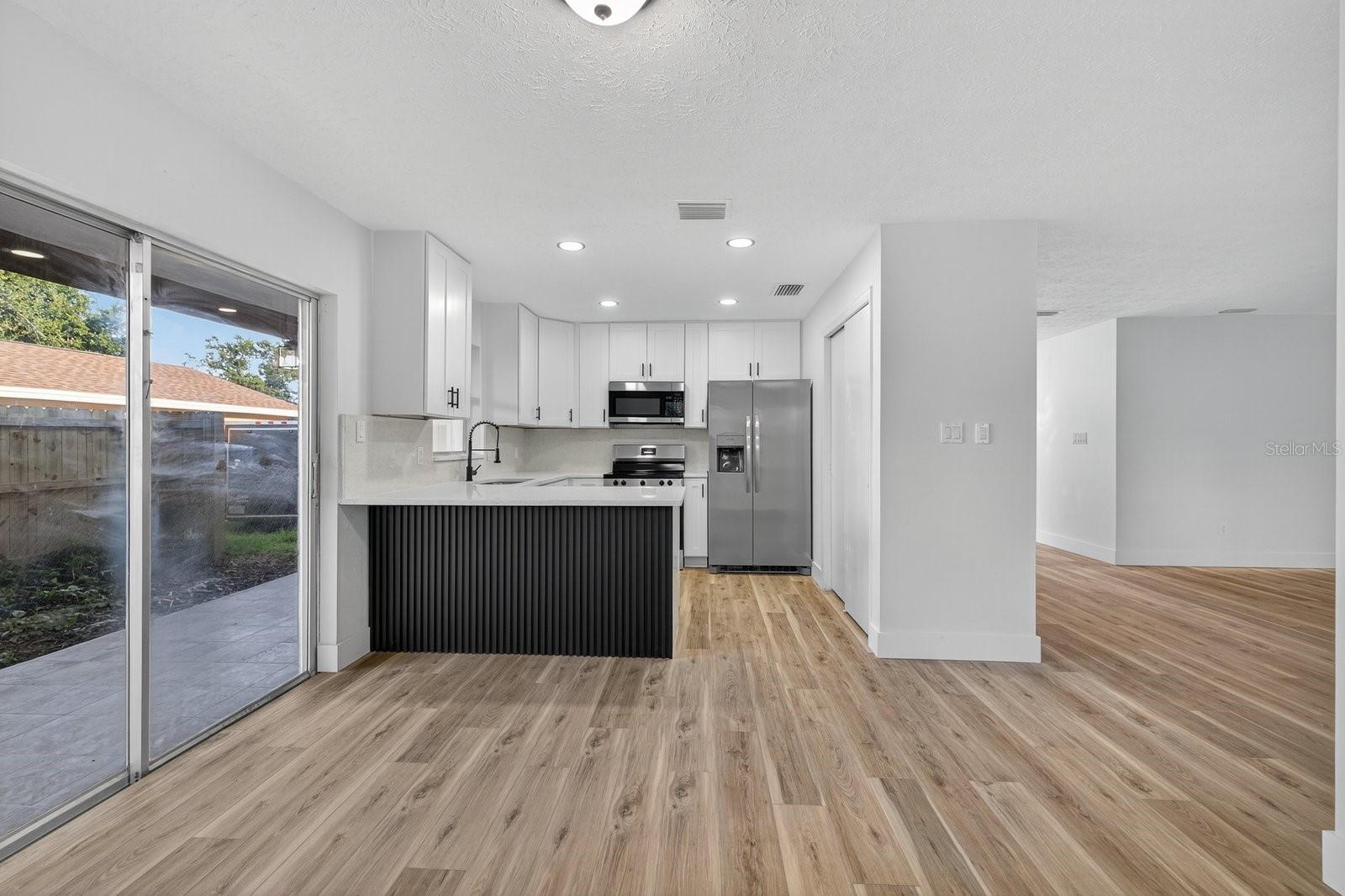 Image 11 of 31 For 3820 Ravenna Drive