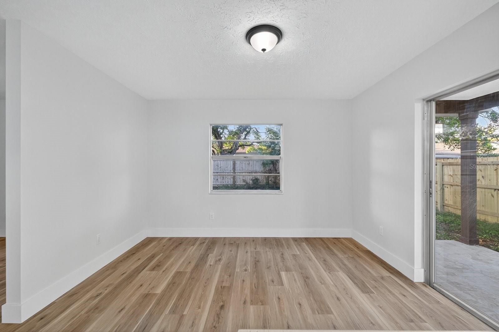 Image 15 of 31 For 3820 Ravenna Drive