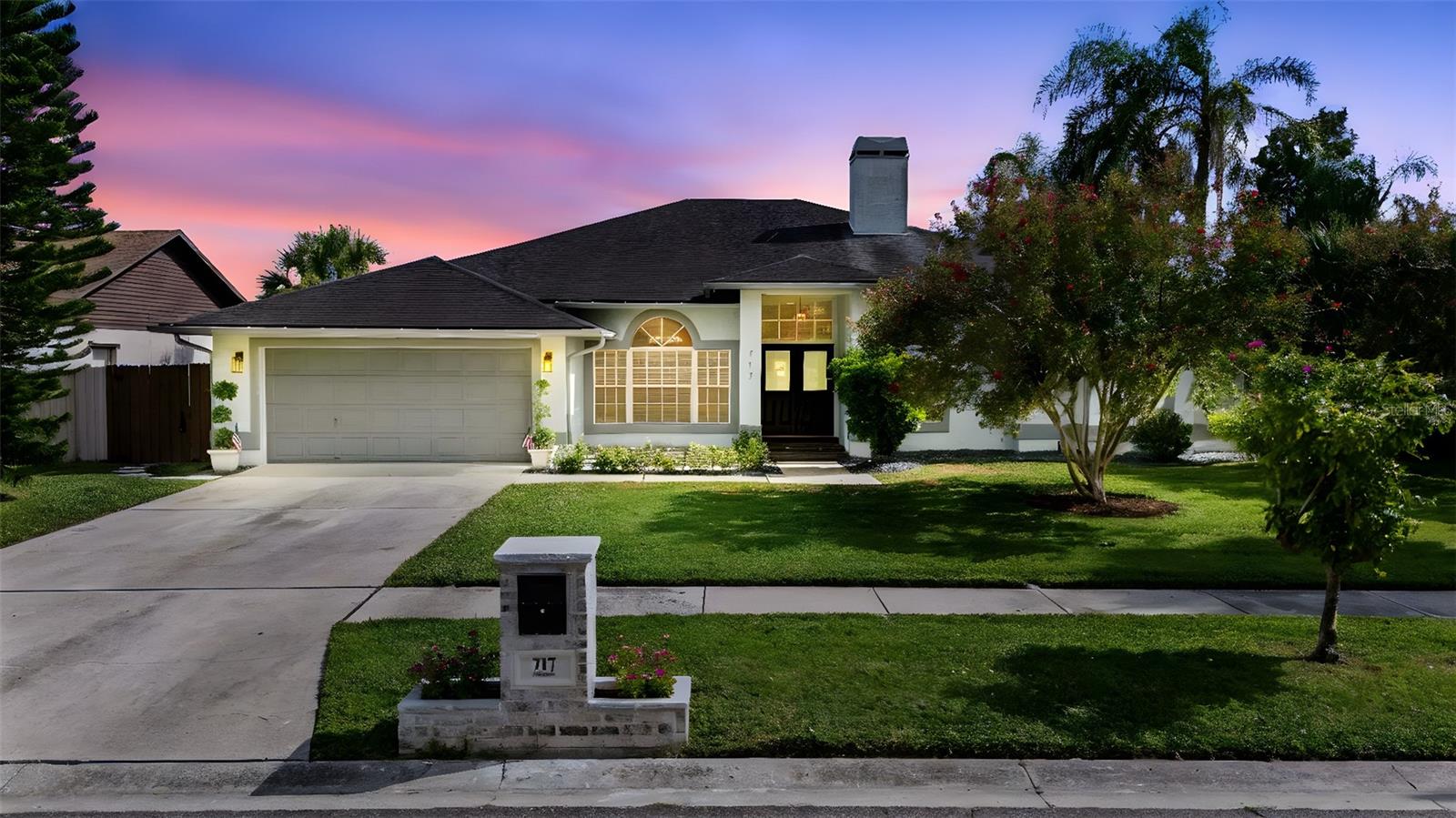 Details for 717 Pinewalk Drive, BRANDON, FL 33510