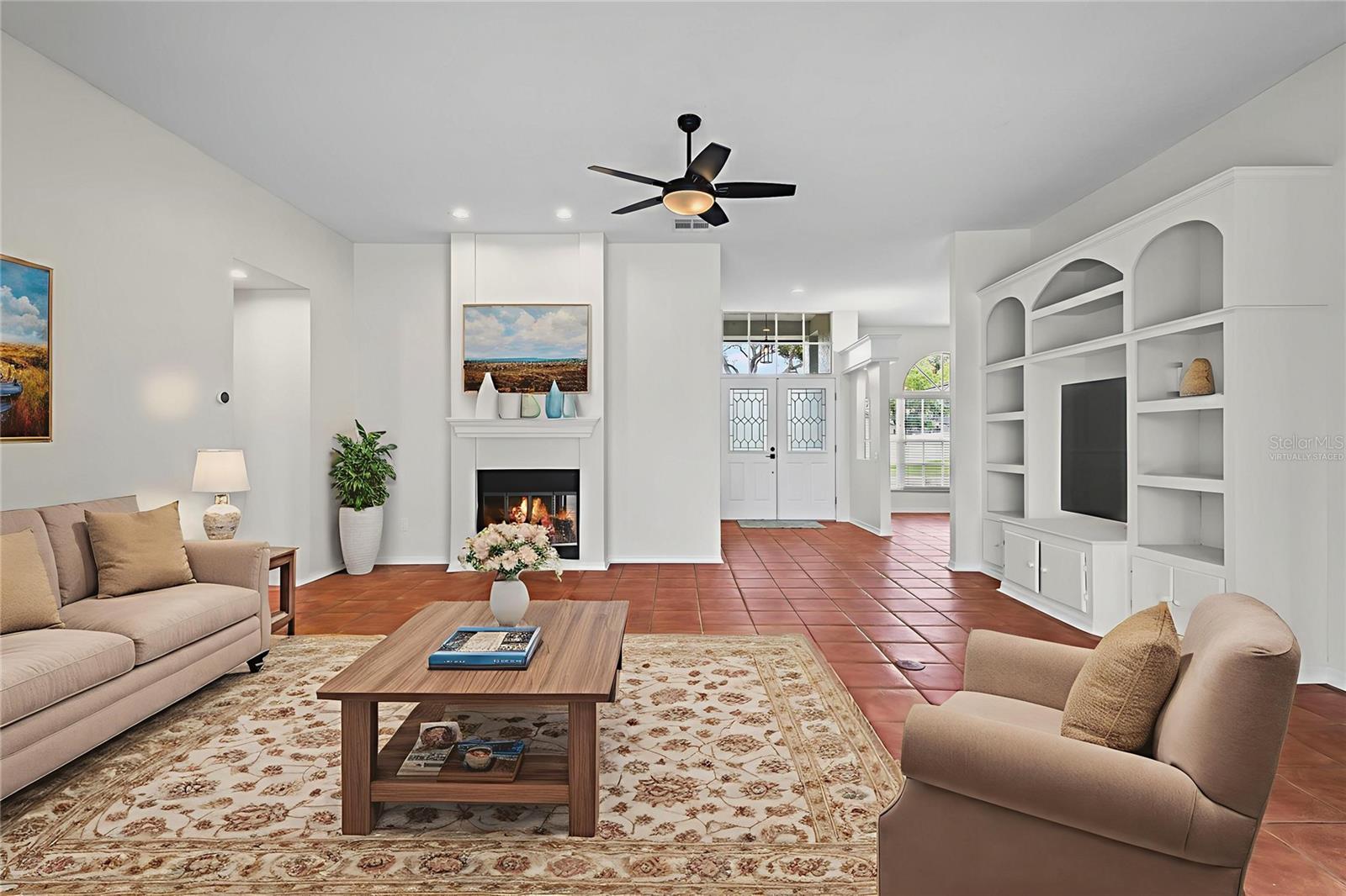 Image 18 of 55 For 717 Pinewalk Drive
