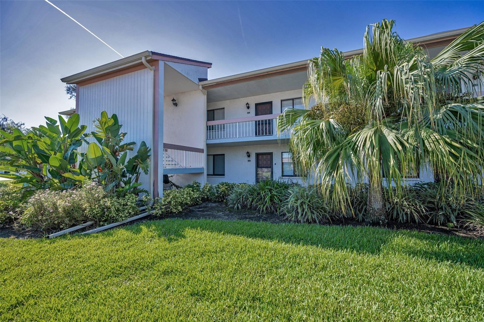 Details for 103 Lakeview Place 3, OLDSMAR, FL 34677