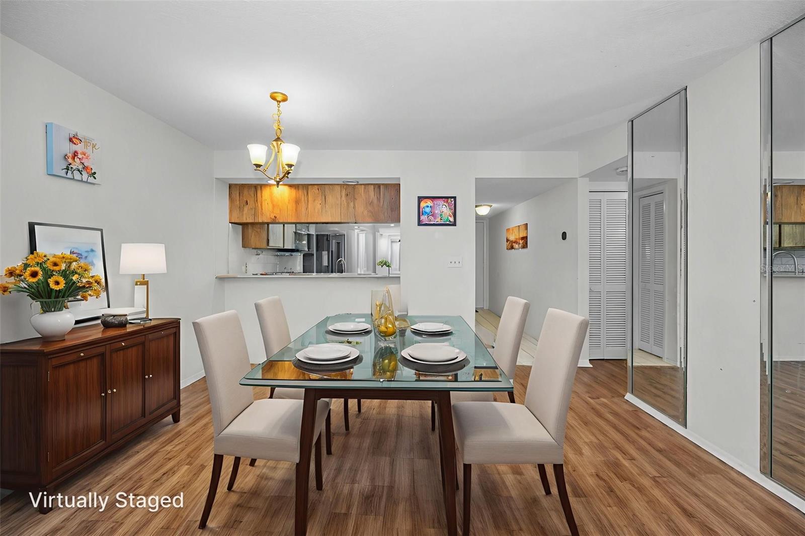 Image 10 of 54 For 103 Lakeview Place 3