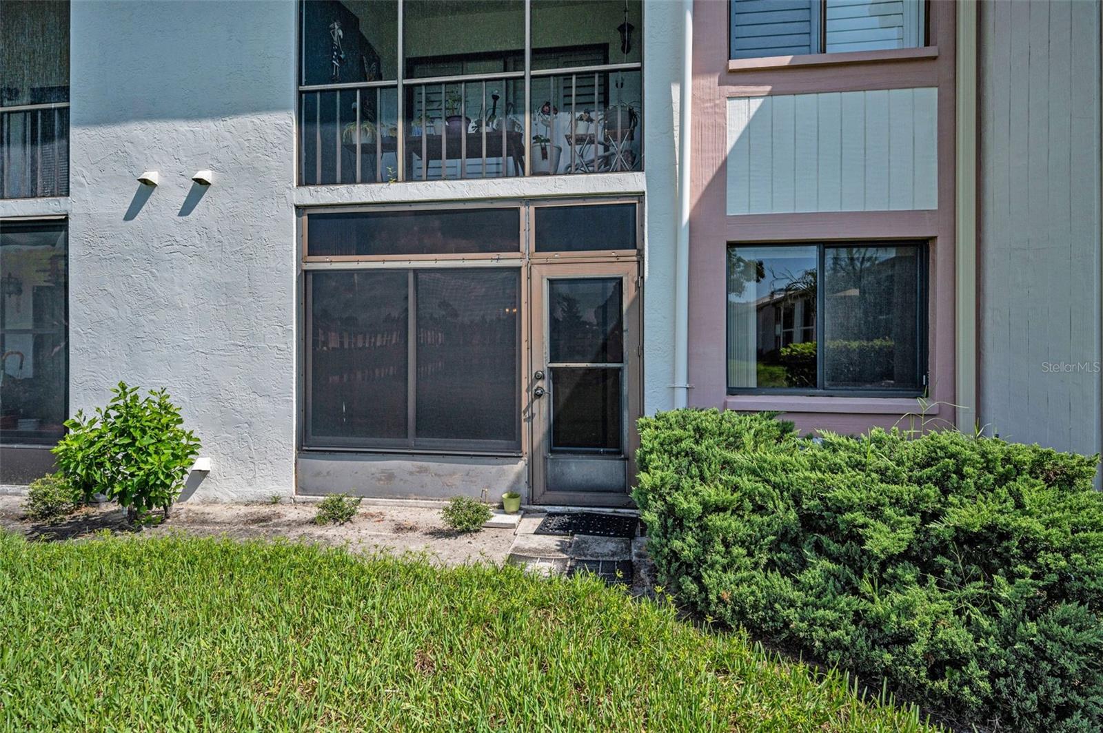 Image 40 of 54 For 103 Lakeview Place 3