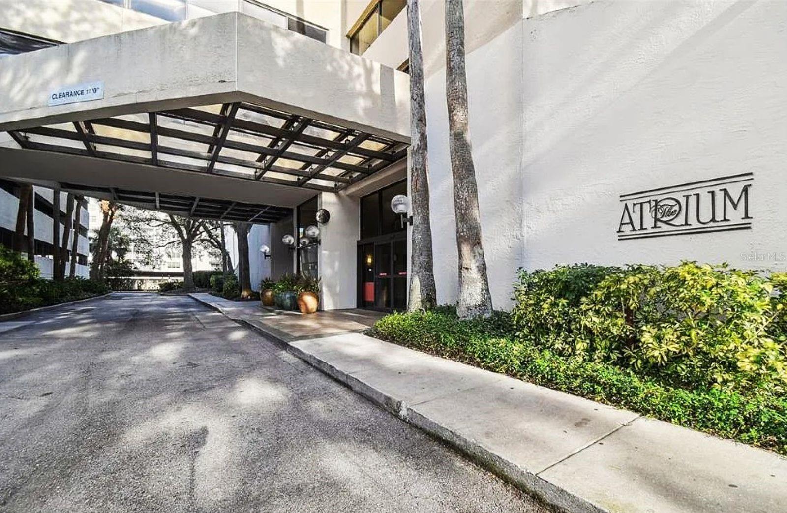 Image 34 of 42 For 2413 Bayshore Boulevard 1805