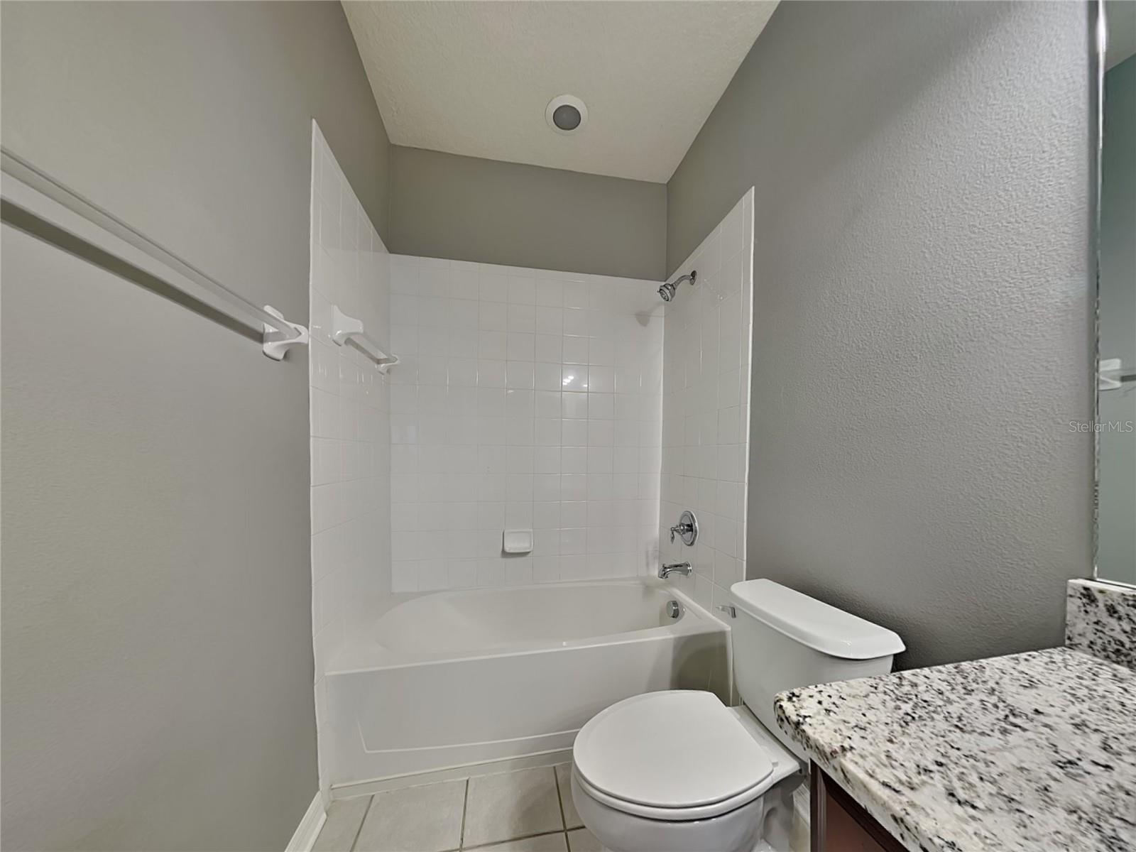 Image 16 of 20 For 16230 Palmettoglen Court