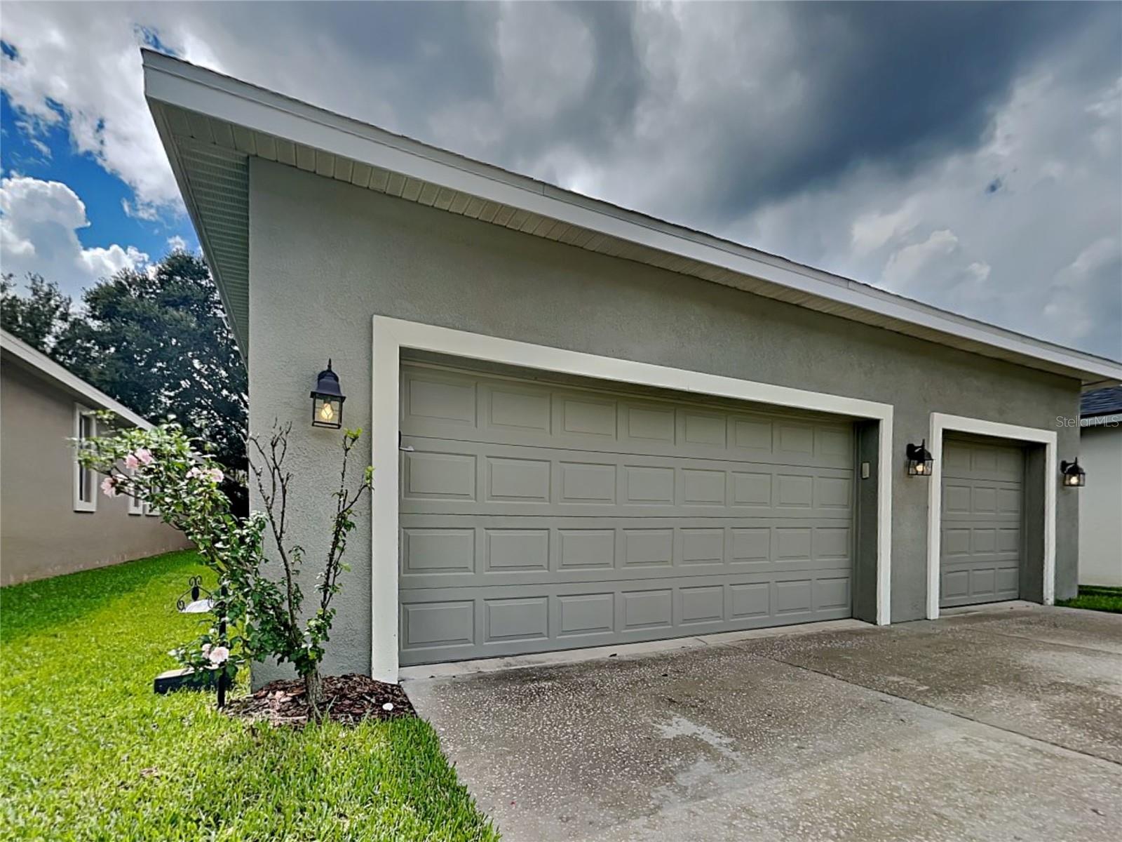 Image 20 of 20 For 16230 Palmettoglen Court