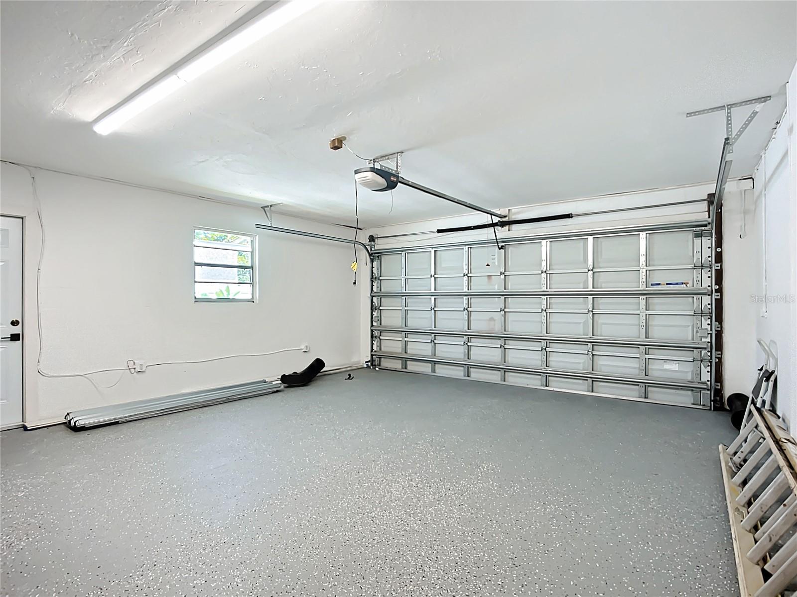 Image 34 of 45 For 1015 24th Avenue W