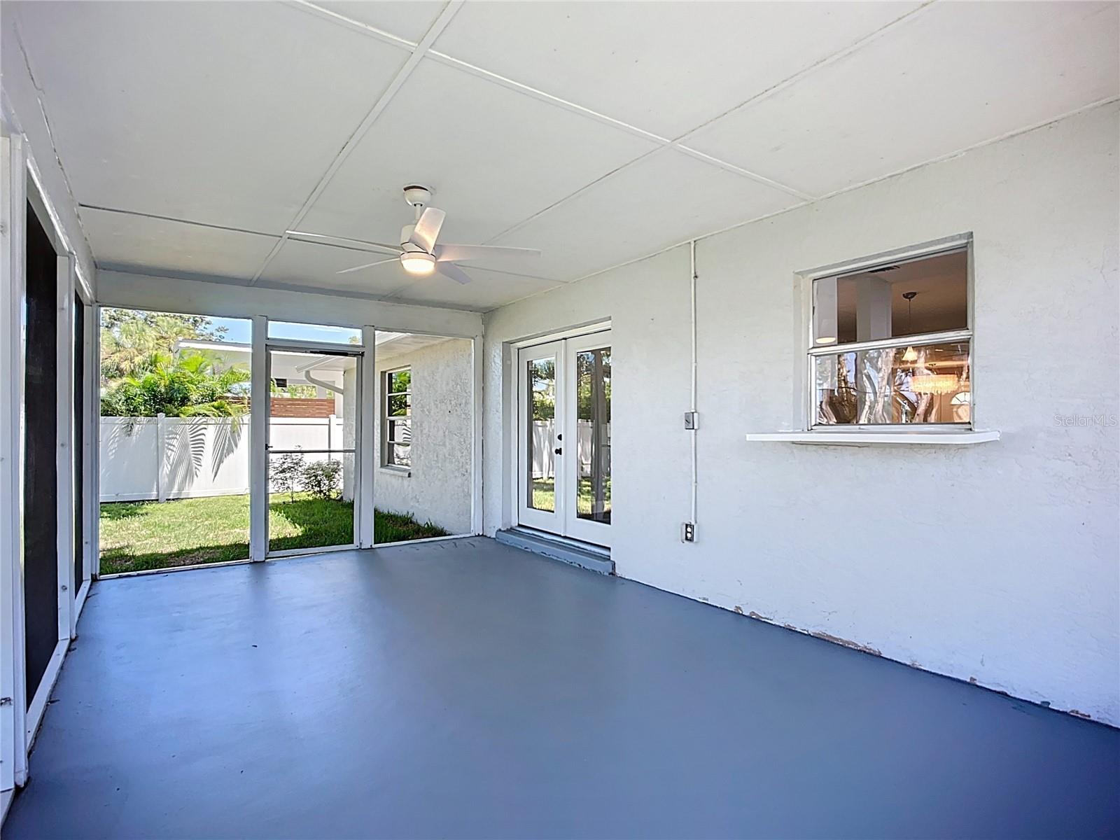 Image 36 of 45 For 1015 24th Avenue W