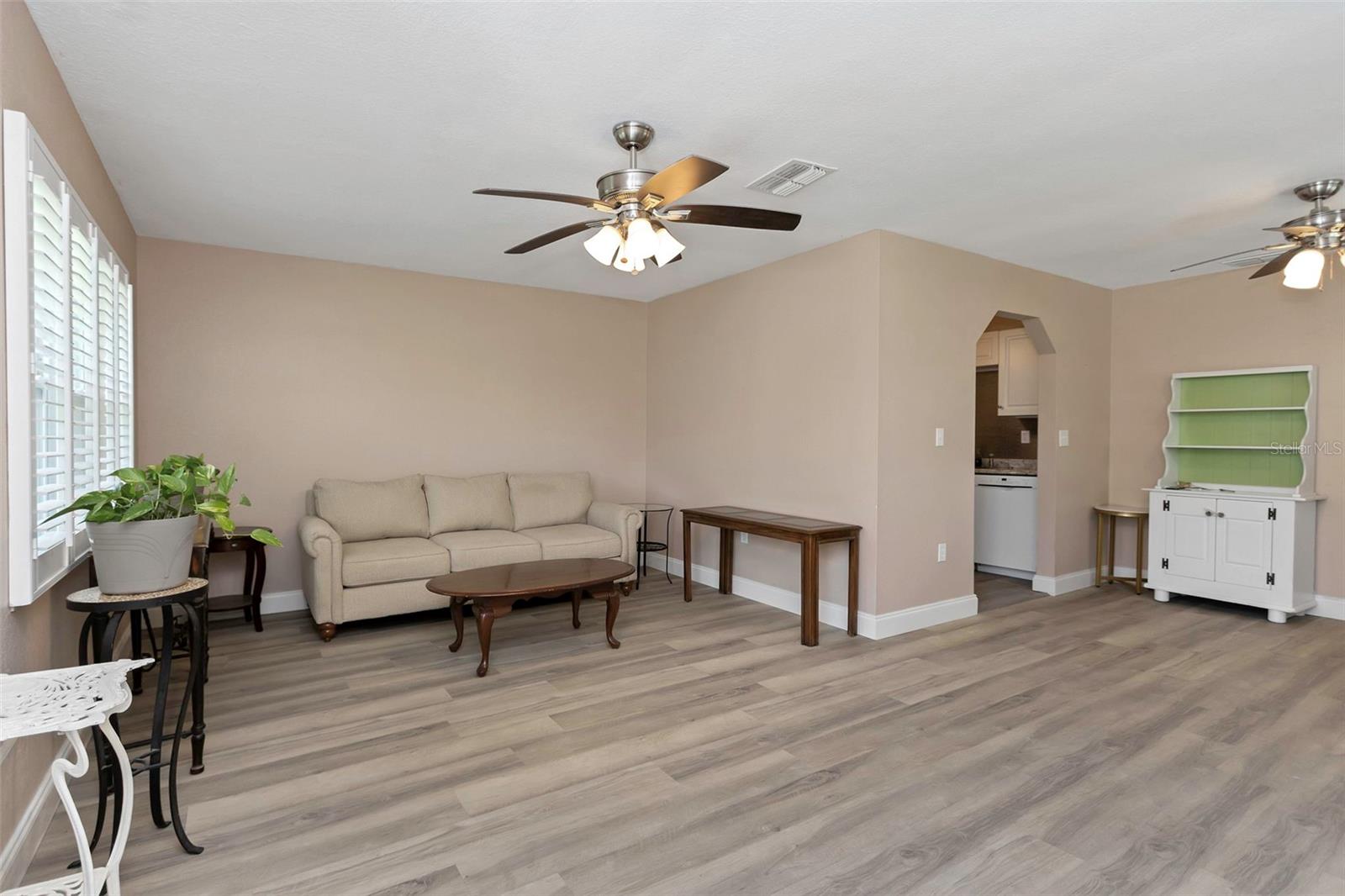 Image 4 of 26 For 11629 Boynton Lane