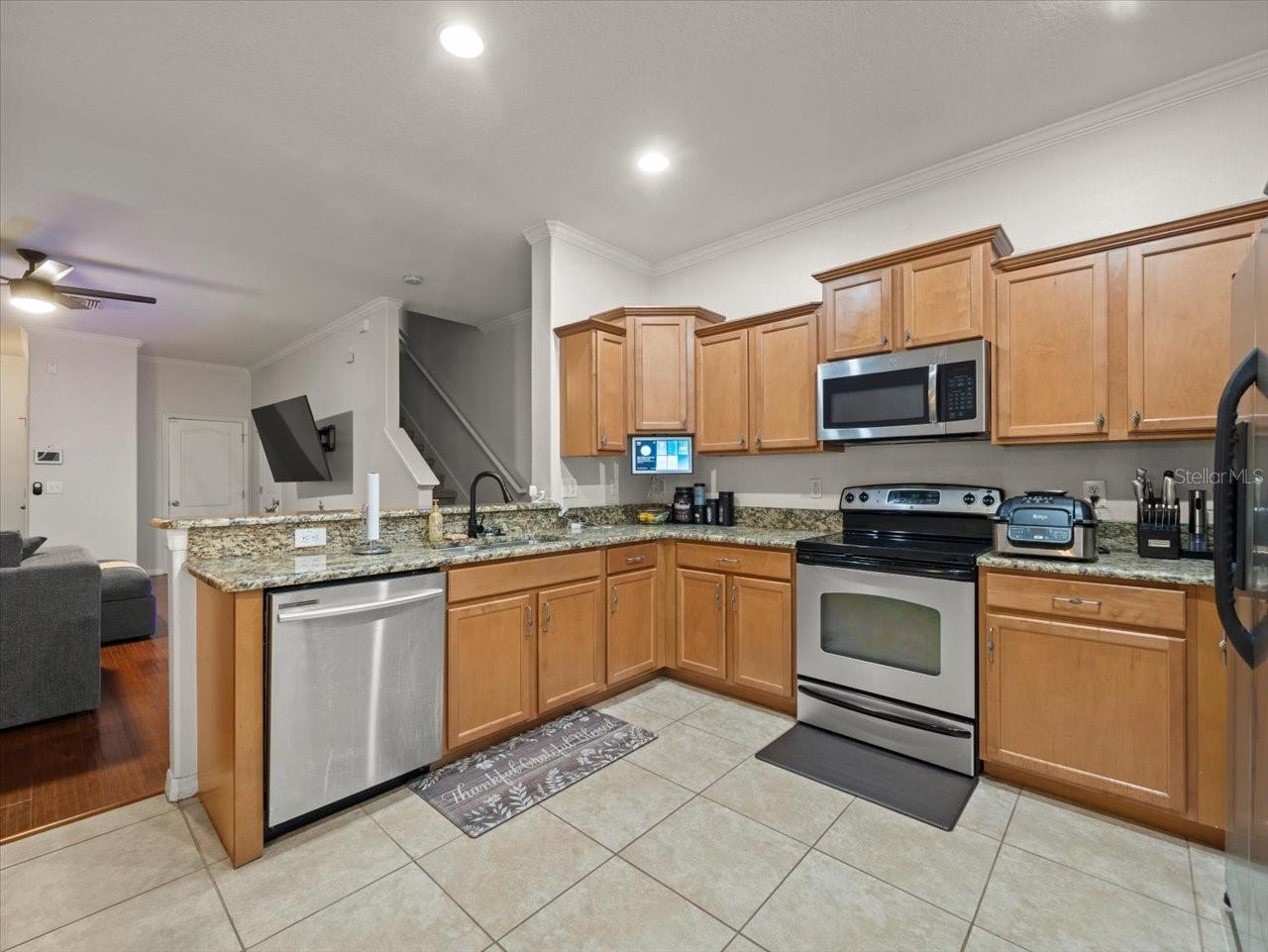 Image 11 of 36 For 2711 Isabella Valley Court
