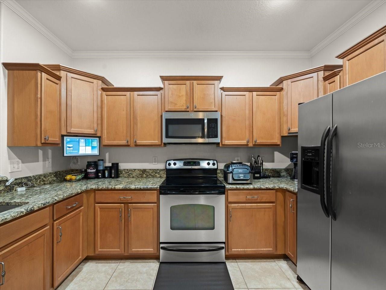 Image 12 of 36 For 2711 Isabella Valley Court