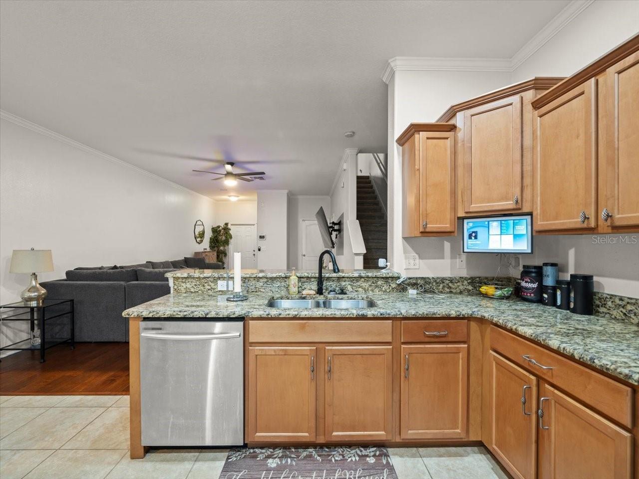 Image 14 of 36 For 2711 Isabella Valley Court