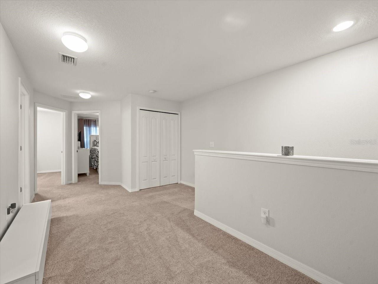 Image 18 of 36 For 2711 Isabella Valley Court