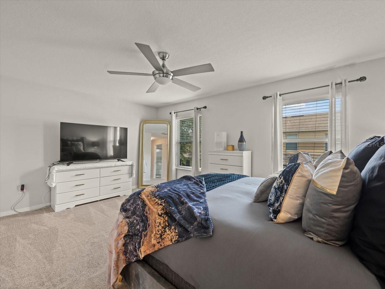 Image 21 of 36 For 2711 Isabella Valley Court