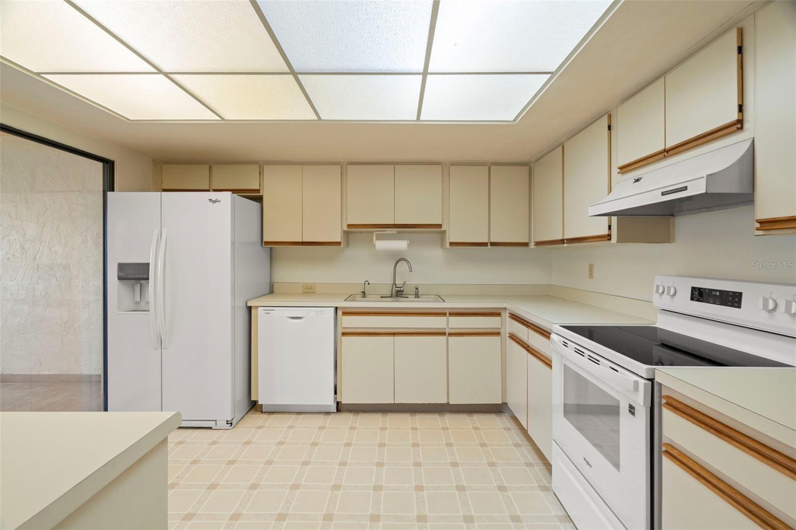 Image 13 of 36 For 4111 89th Avenue N