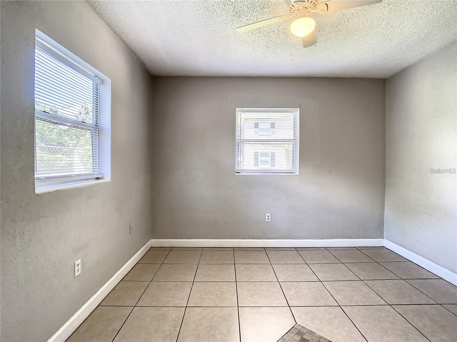 Image 17 of 28 For 3125 Avenue S Nw