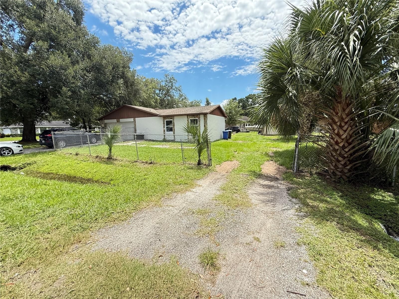 Image 11 of 56 For 2001 58th Street