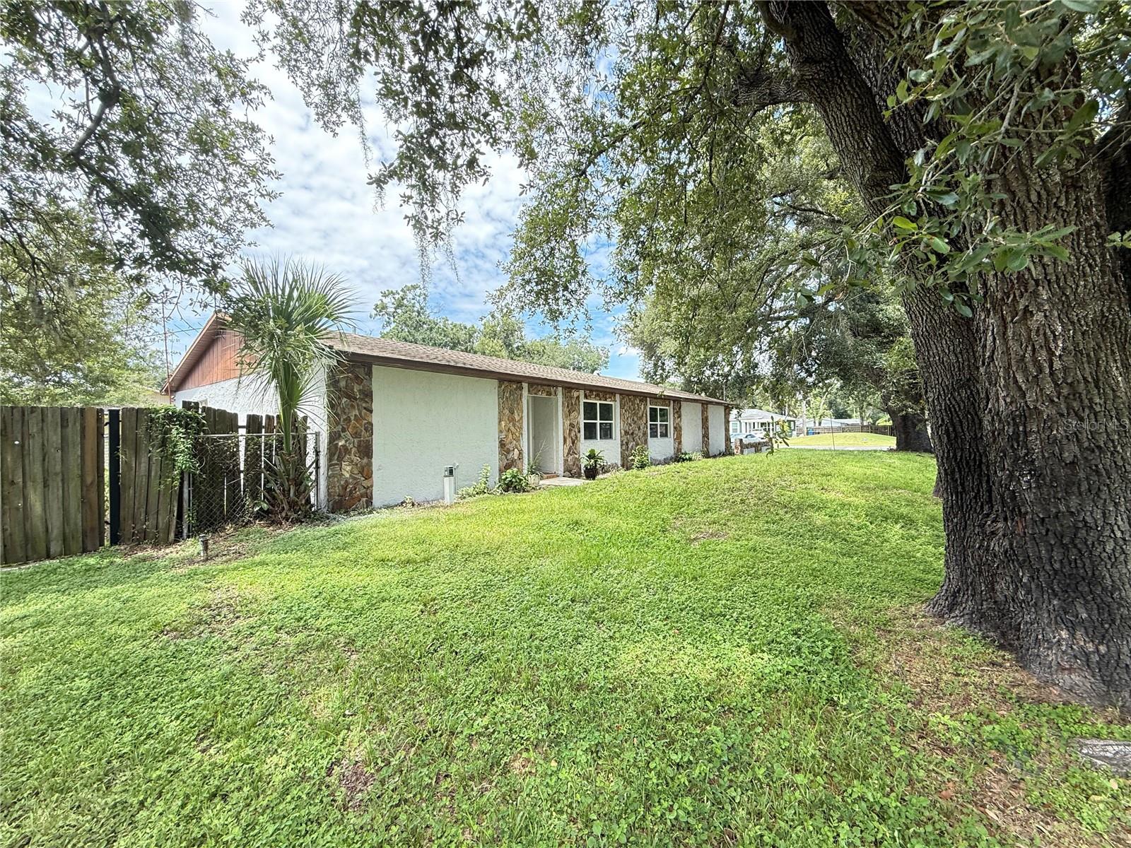 Image 4 of 56 For 2001 58th Street