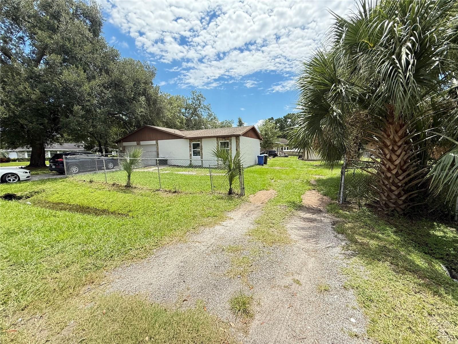 Image 5 of 56 For 2001 58th Street