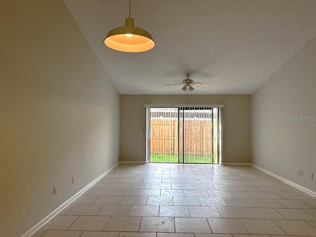 Image 7 of 18 For 11411 Midfield Way