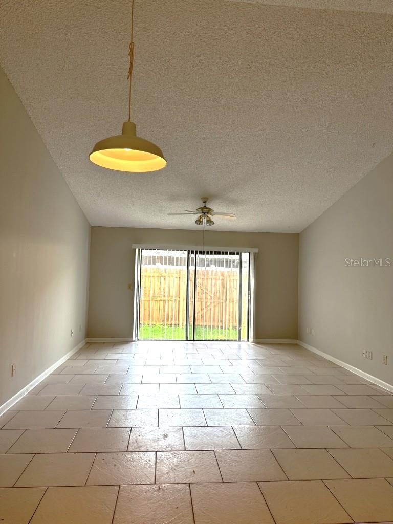 Image 8 of 18 For 11411 Midfield Way