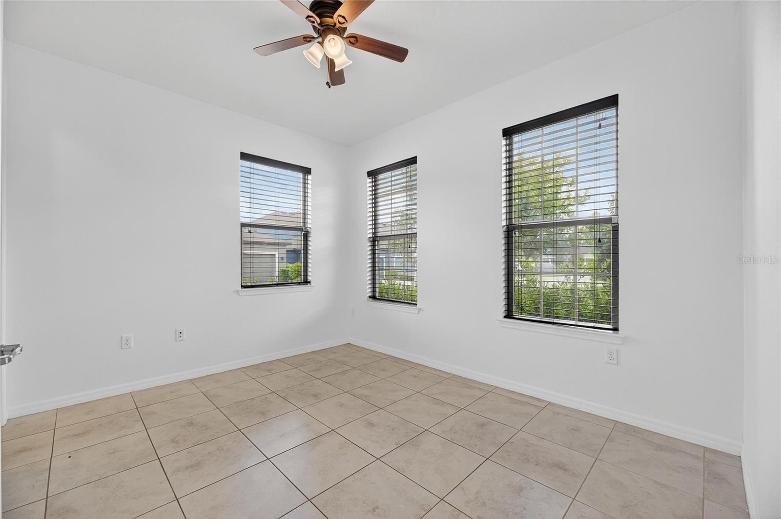 Image 25 of 44 For 5811 Caldera Ridge Drive