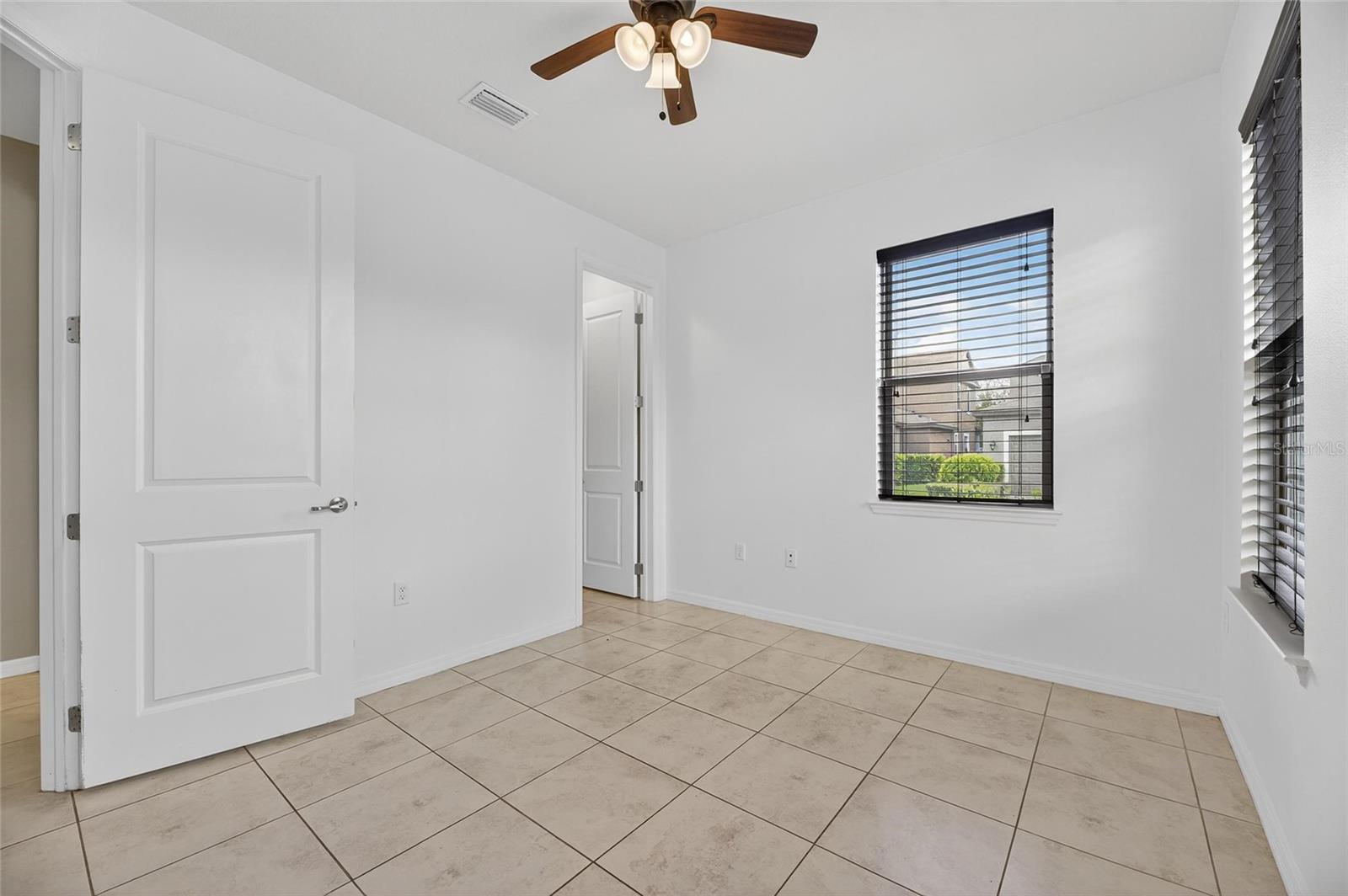 Image 26 of 44 For 5811 Caldera Ridge Drive