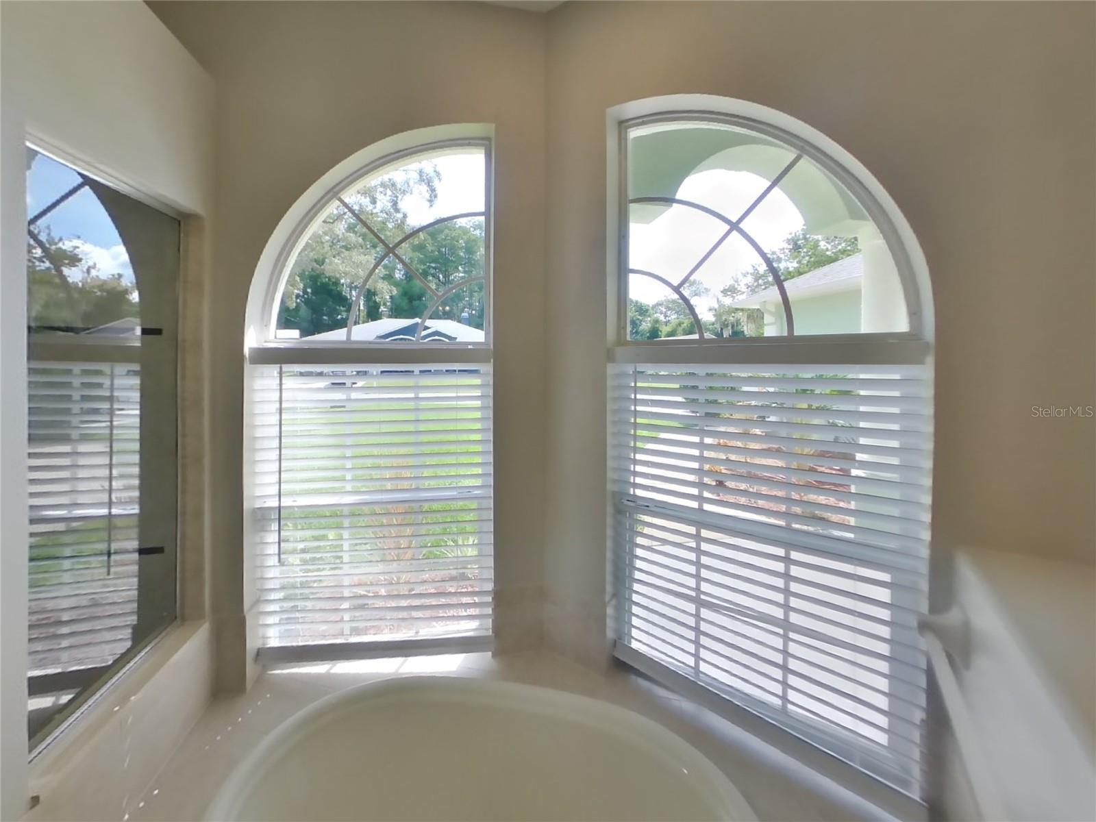 Image 9 of 16 For 12739 Balsam Avenue