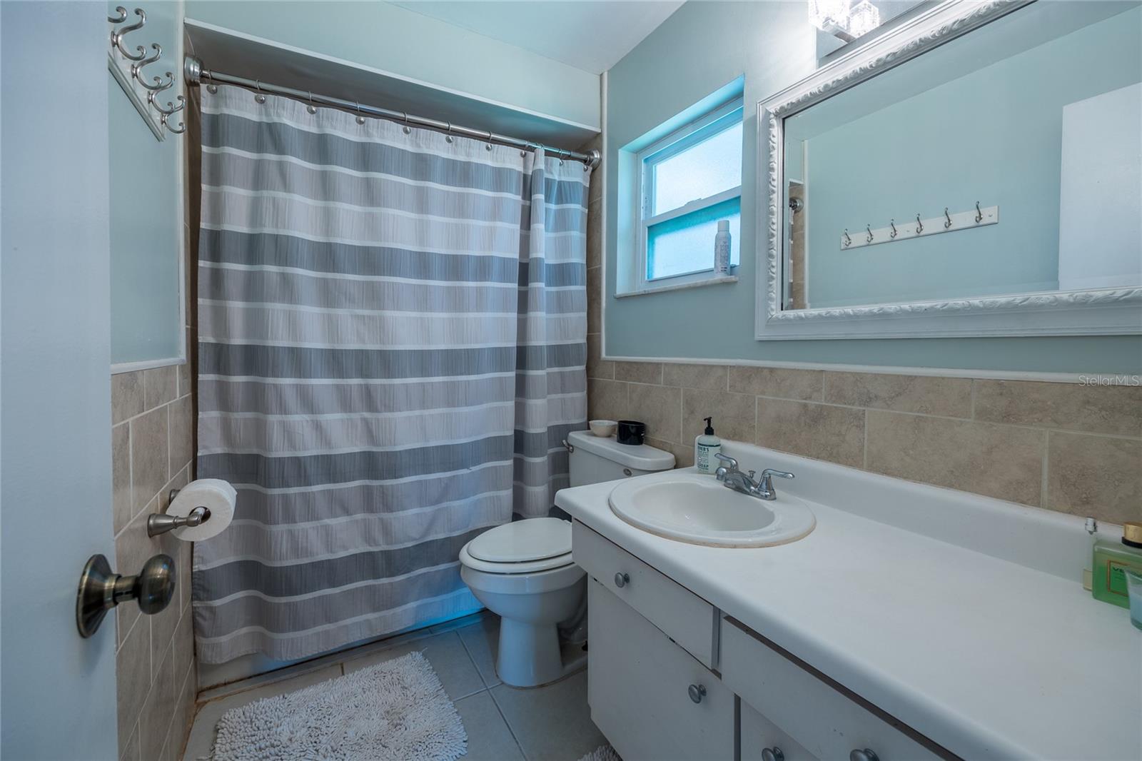 Image 16 of 26 For 795 San Salvador Drive