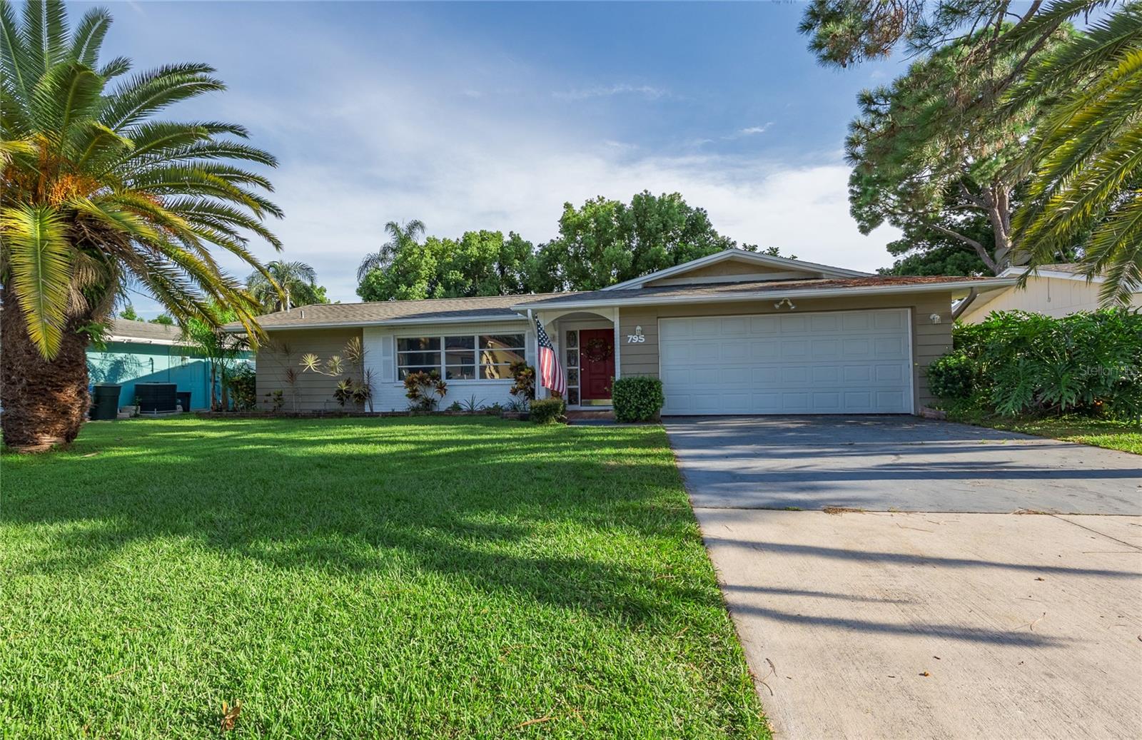 Image 3 of 26 For 795 San Salvador Drive