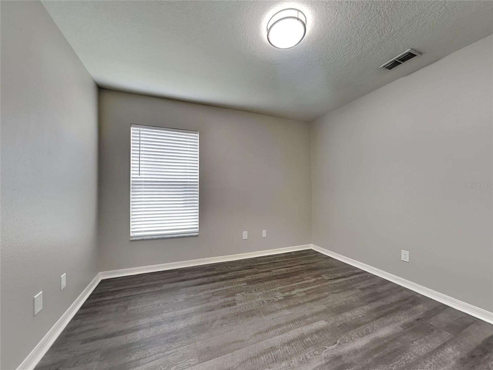Image 11 of 15 For 7520 Oxford Garden Circle