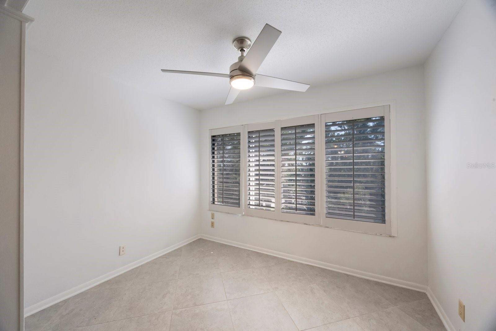 Image 19 of 43 For 3078 Eastland Boulevard 304