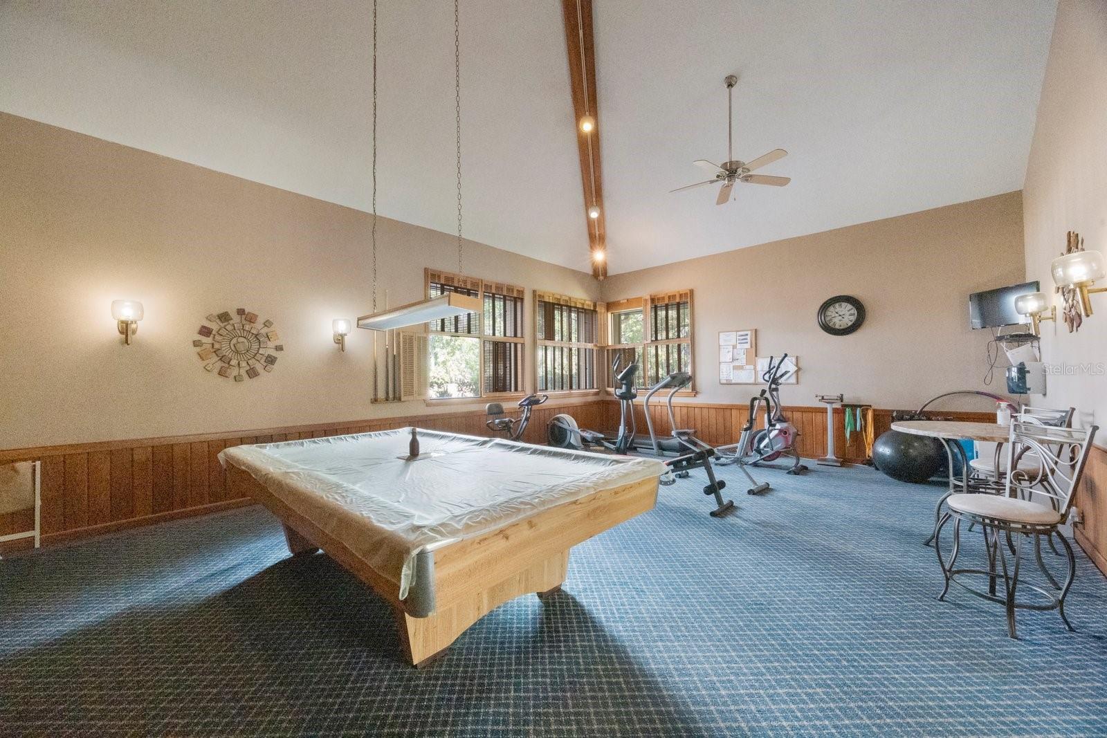 Image 33 of 43 For 3078 Eastland Boulevard 304