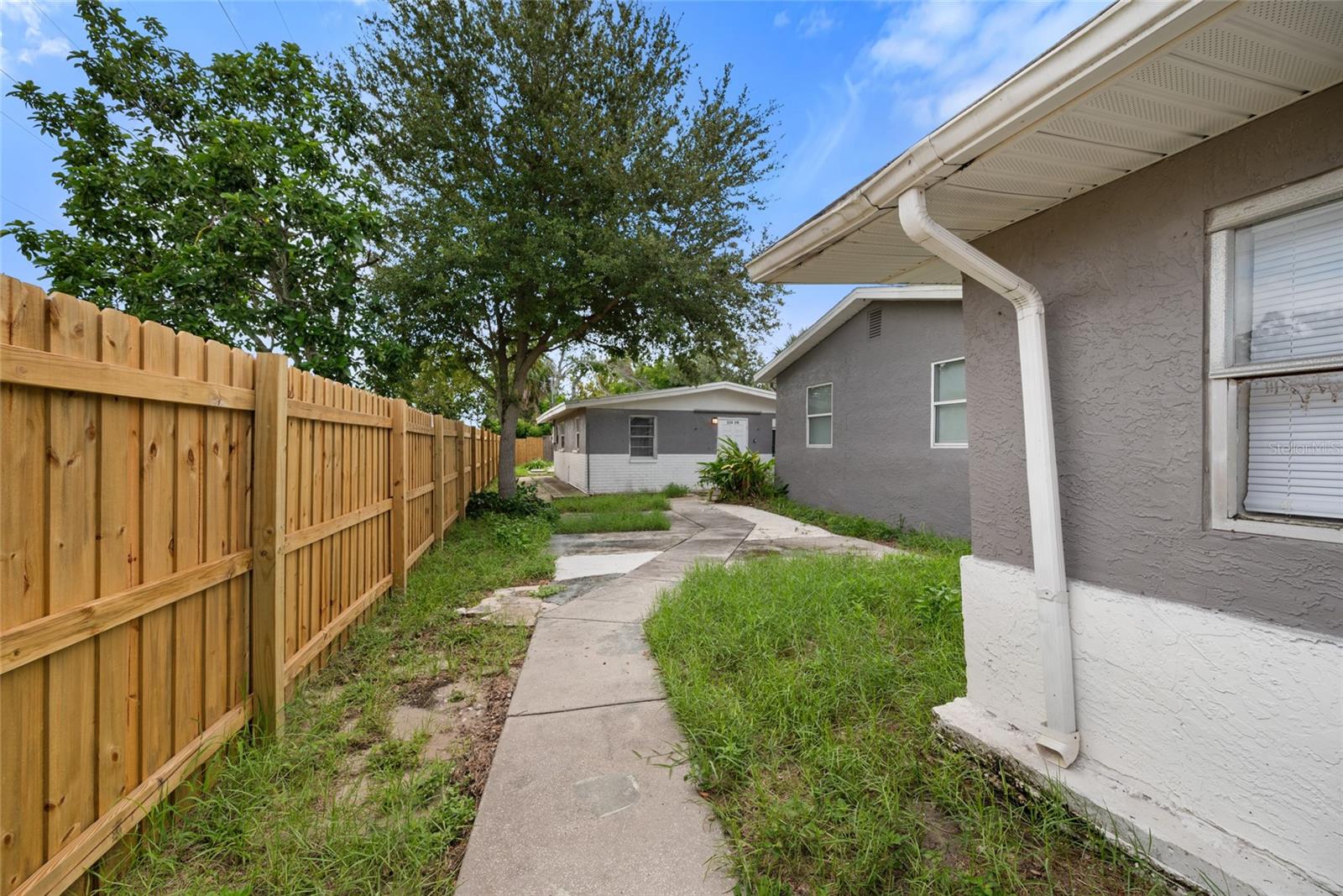 Image 39 of 47 For 605 S S Disston Ave