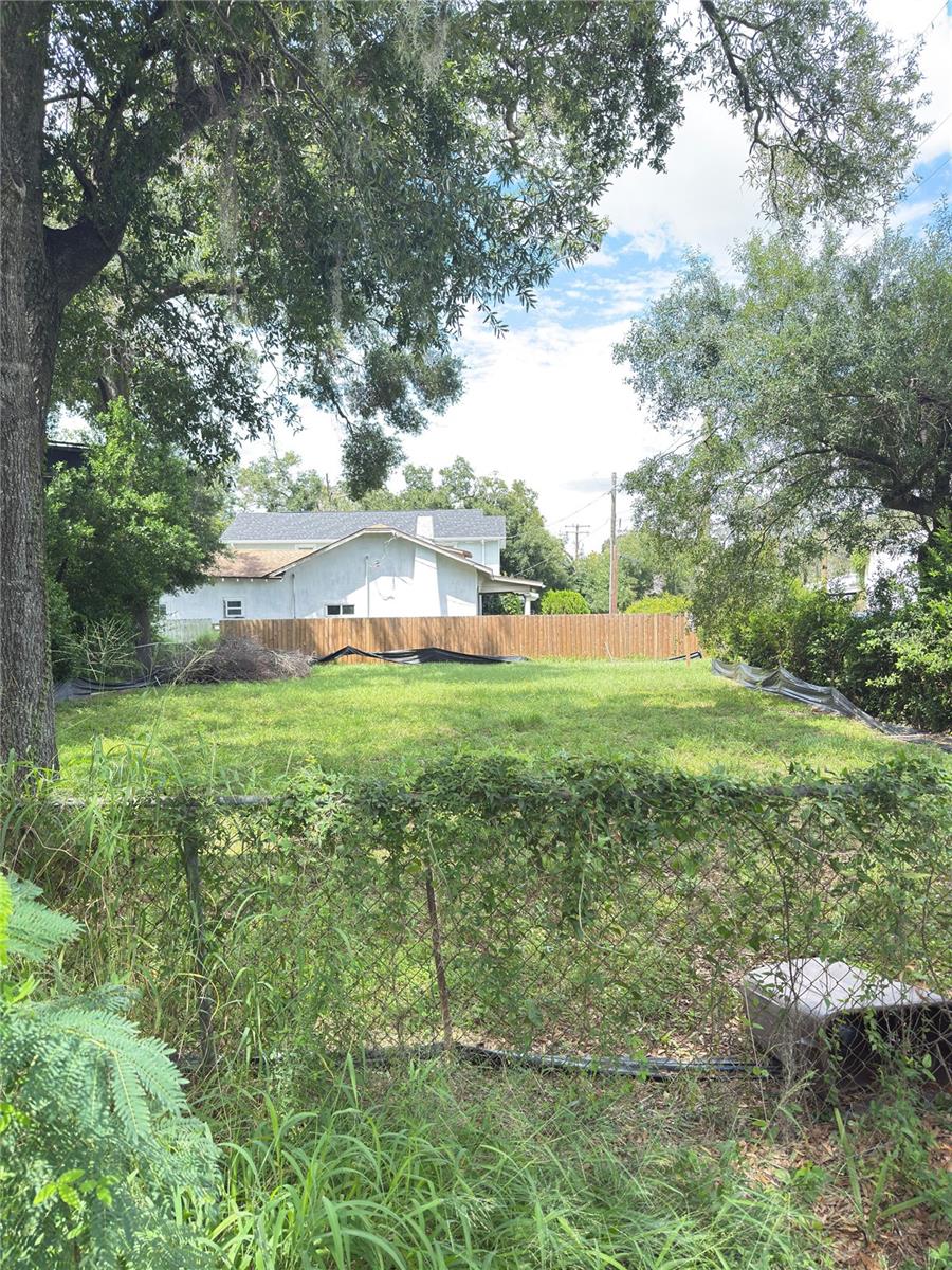 Image 2 of 2 For 804 Knollwood Street